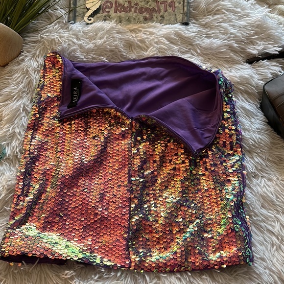 Akira sz S purple sequin iridescent lilac opal side slit zipper back min… - Picture 11 of 11